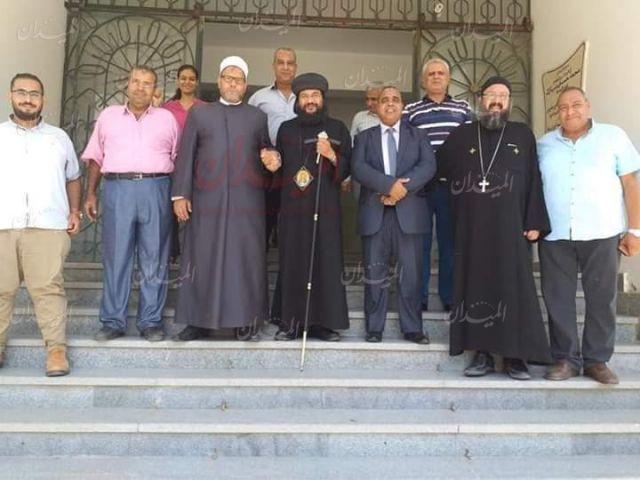 رجال الدين الاسلامى والمسيحى في زيارة لجهاز تعمير البحر الأحمر