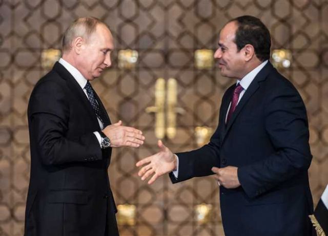 الرئيسان عبد الفتاح السيسي وفلاديمير بوتين