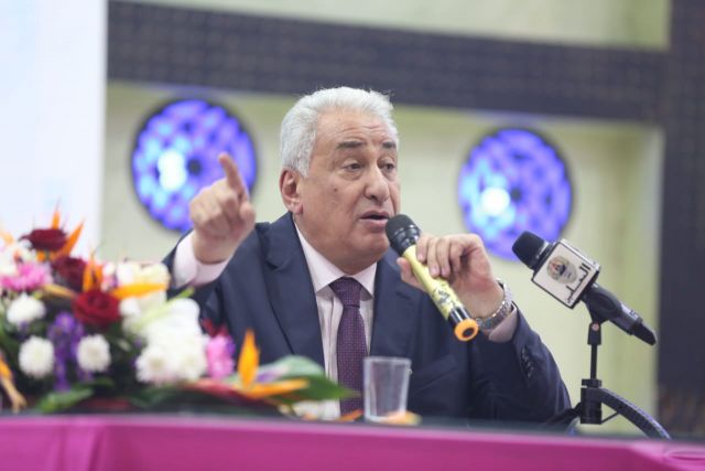 نقيب المحامين
