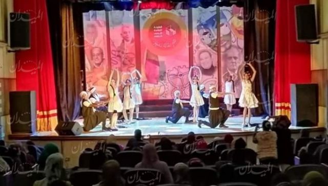 فقرات فنية علي مسرح قصر ثقافة دمنهور