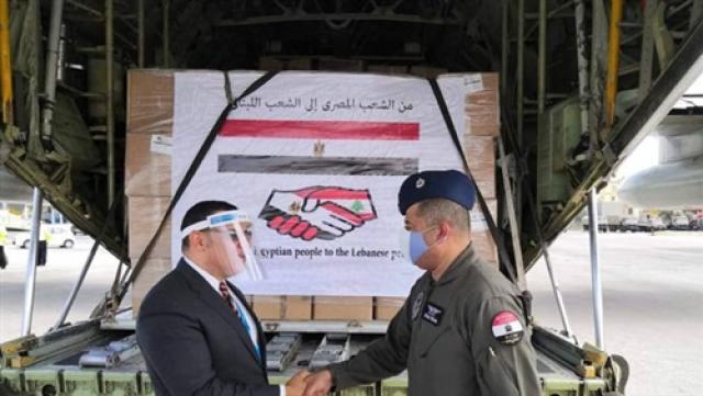 المساعدات المصرية إلى لبنان