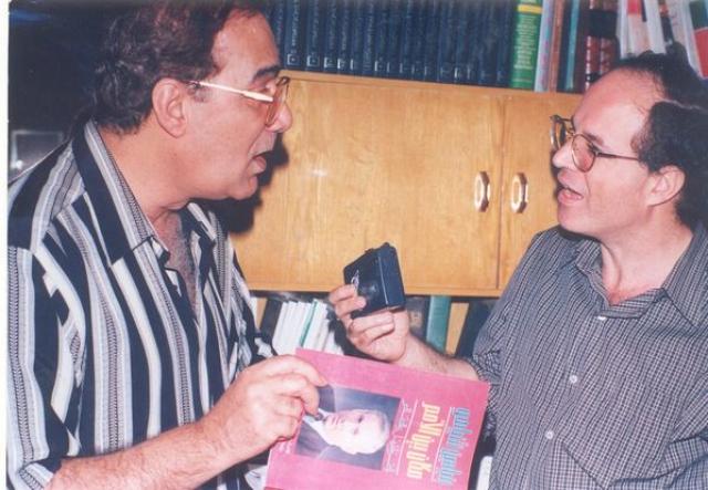 ناصر عراق مع الفنان الراحل محمود ياسين