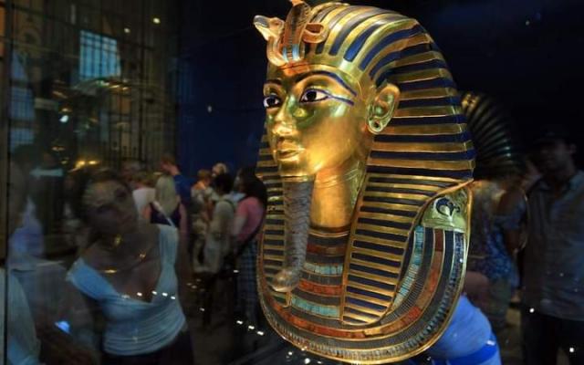 جريدة التليجراف البريطانية تنشر تقريراً عن السياحة بمصر  
