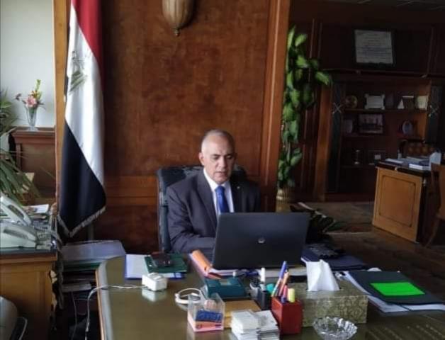 الدكتور محمد عبد العاطي وزير الموارد المائية والرى  
