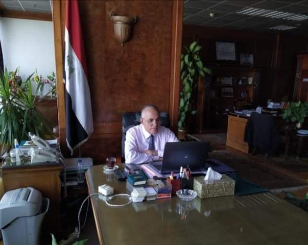 وزير الموارد المائية والري