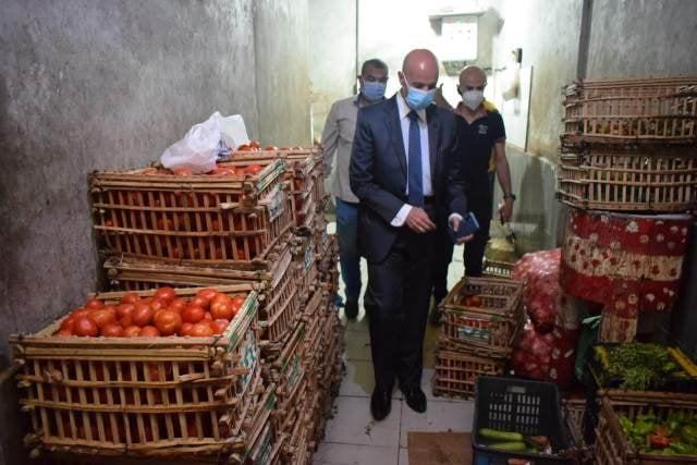 د.هشام مسعود وكيل وزارة الصحة بالشرقية وإعدام أغذية فاسدة