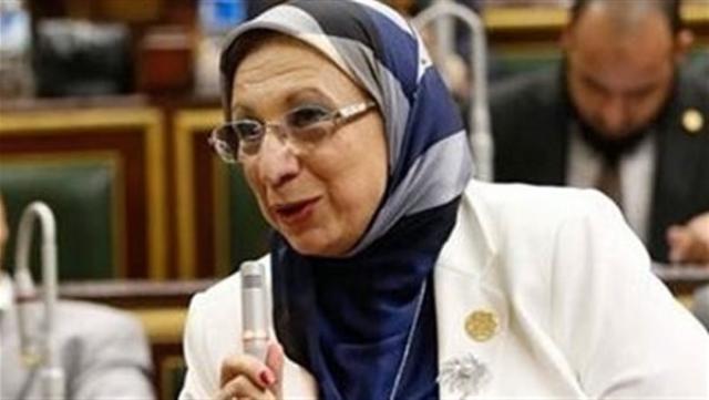 الدكتورة إيناس عبد الحليم عضو لجنة الشئون الصحية في النواب