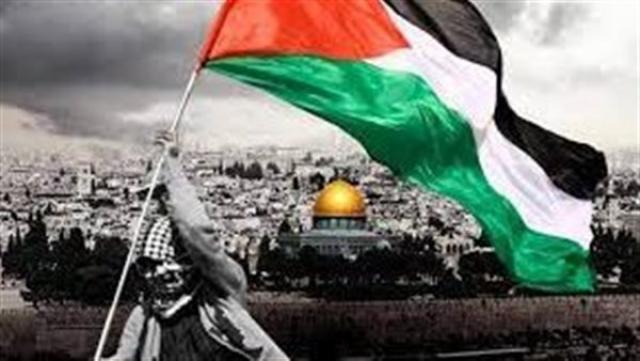 الفلسطينيون يجنون ثمار التحركات الإقليمية المصرية