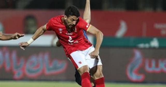 طاهر محمد طاهر لاعب الأهلى