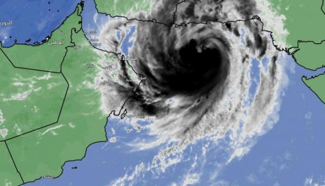 إعصار عمان