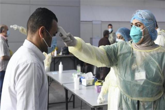 الصحة: تسجيل 909 حالات إيجابية جديدة بكورونا.. و 62 حالة وفاة