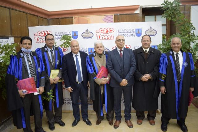 حفل توزيع جوائز البحث العلمي بزراعة الإسكندرية