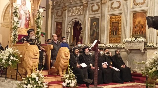 البابا تواضروس يترأس قداس رأس السنة بالكاتدرائية المرقسية بالإسكندرية