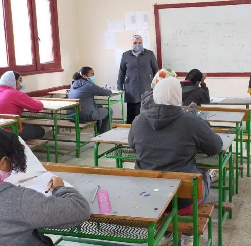 محافظ الإسكندرية يتابع بدء امتحانات الفصل الدراسي الأول لبعض صفوف النقل