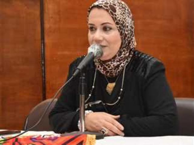 نادية فتحي وكيل مديرية التربية والتعليم بالإسكندرية 