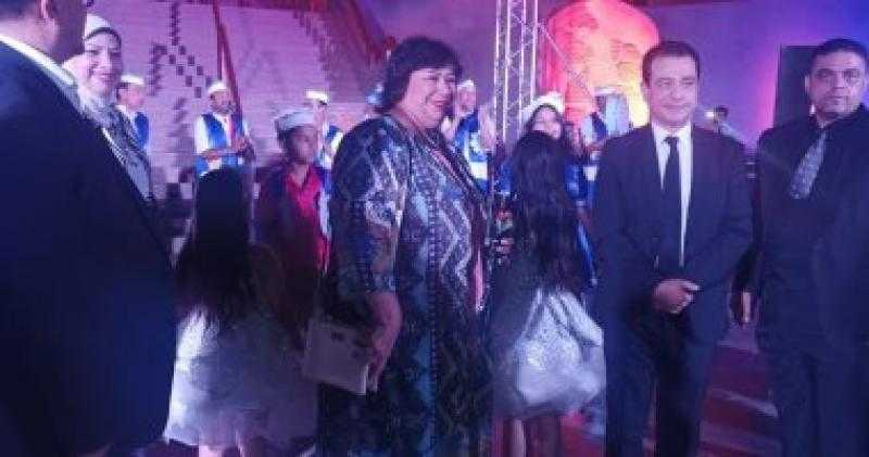 وزيرة الثقافة تعلن تطوير ”قصر ثقافة السويس” ومشاركة مواهب المحافظة في مهرجان الموسيقى