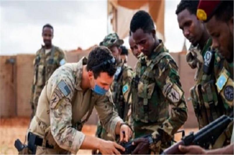 واشنطن تعلن تصفية 13 عنصرا من حركة «الشباب» دعما للجيش الصومالي