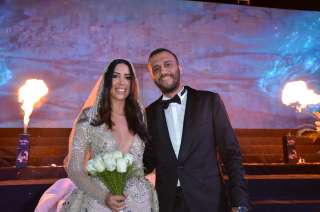 زفاف احمد و زينة فى الجونة على الاستعراضات الاوكرانية