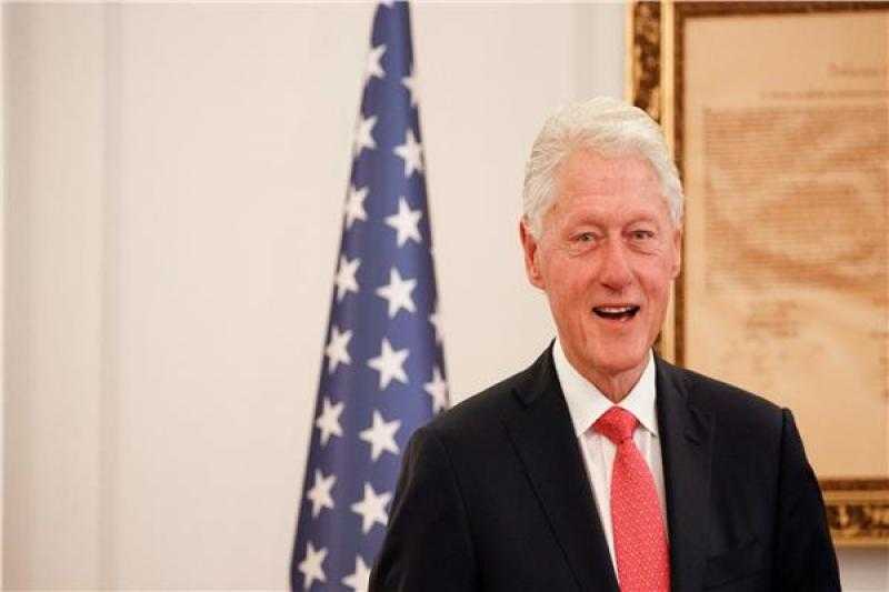 الرئيس الأمريكي السابق بيل كلينتون يعلن إصابته بكورونا