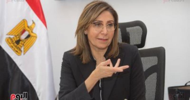 نيفين الكيلانى وزيرة الثقافة