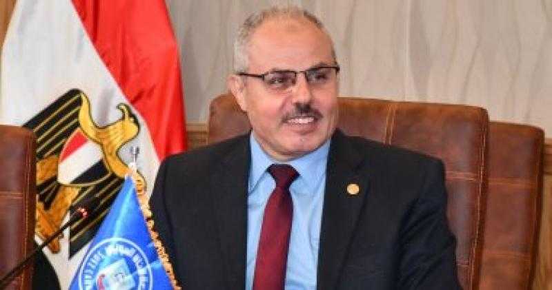 جامعة القناة تعلن الضوابط والإجراءات للطلاب خلال الامتحانات.. اعرف التفاصيل