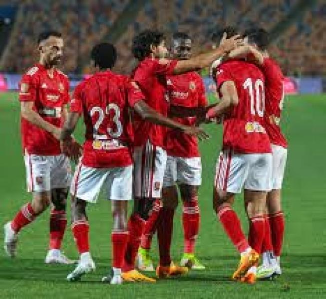 تغييرات بالجملة في تشكيل الأهلي أمام طلائع الجيش