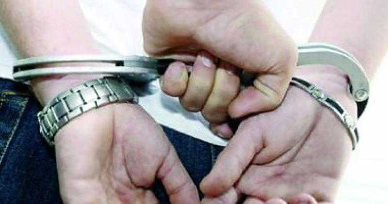 حبس 3 متهمين بنشر شائعات وبيانات كاذبة ضد الدولة 15 يومًا