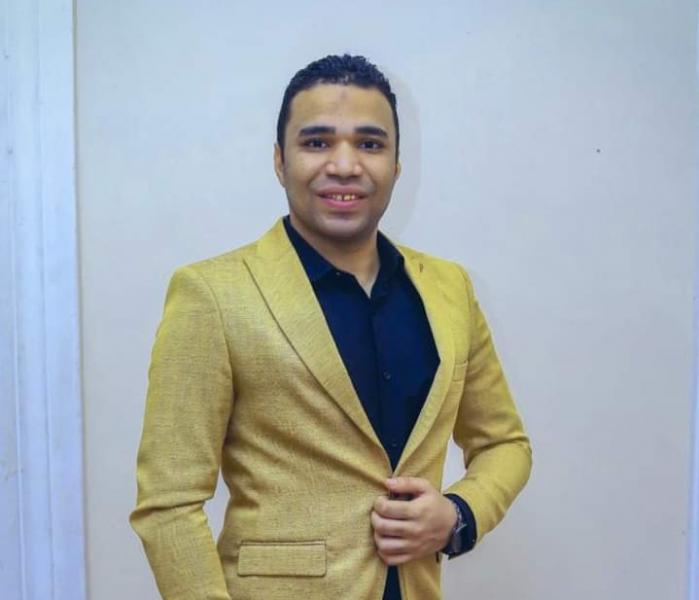 الكاتب عبد الرحمن ناصر