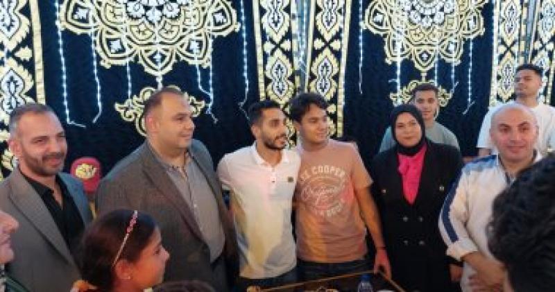 حفل زفاف شعبي للاعب كريم فؤاد بمسقط رأسه بالغربية