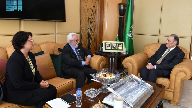 السفير السعودي يستقبل السفير الكرواتي بالقاهرة 