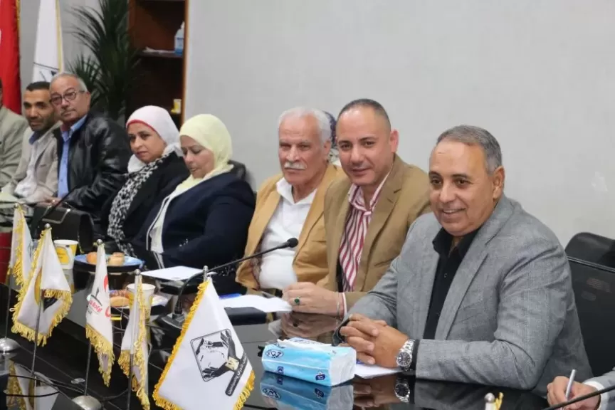 جانب من المتابعة