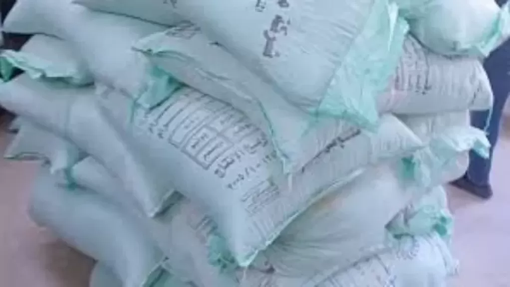 احباط تهريب 4 طن دقيق للسوق السوداء