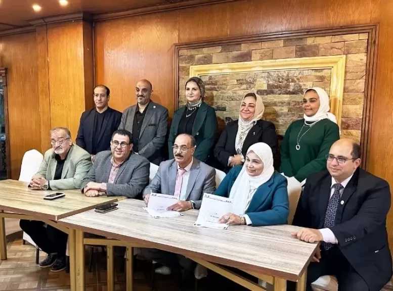 تعاون مشترك بين نقابة ”العلوم الصحية” و”المنصورة الأهلية”