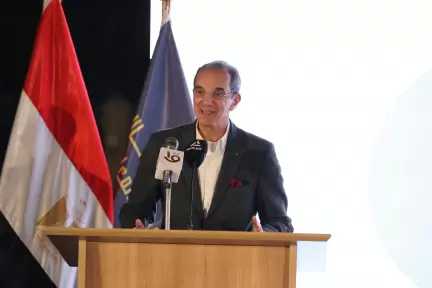 وزير الاتصالات يشهد فعاليات ملتقى ”تشكيل آفاق الذكاء الاصطناعى فى مصر”