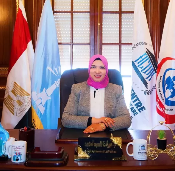 دكتورة ميرفت السيد 