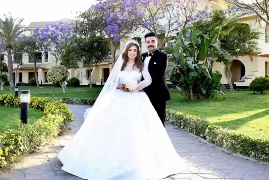 الدكتور سمير محمود يهنئ كابتن أحمد إبراهيم والمذيعة ريهام الدويك بالزفاف السعيد