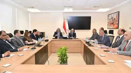 فتحي وسويلم يبحثان خطوات تسهيل إجراءات إصدار التراخيص المتعلقة بأعمال وزارة الري