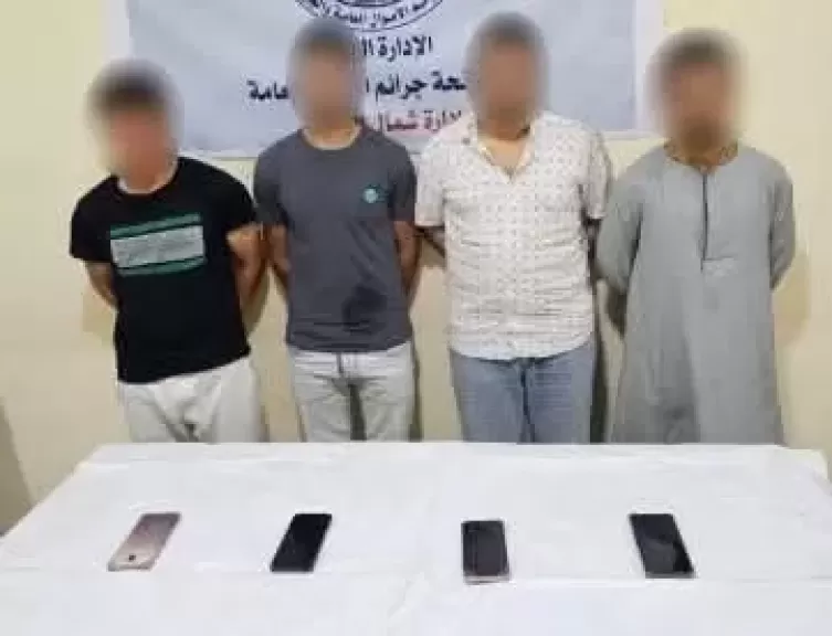 عصابة انتحلت صفة موظفي بنوك