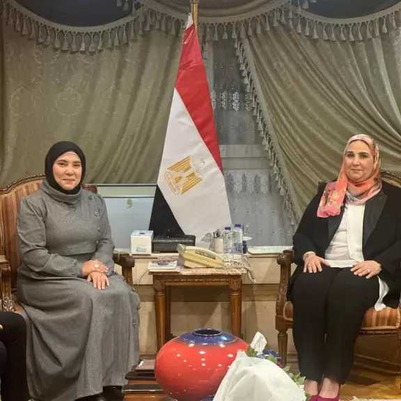 سمر نديم.. من فتاة بسيطة في ”عين شمس” إلى صانعة الأمل ومأوى الكبار بلا ملاذ