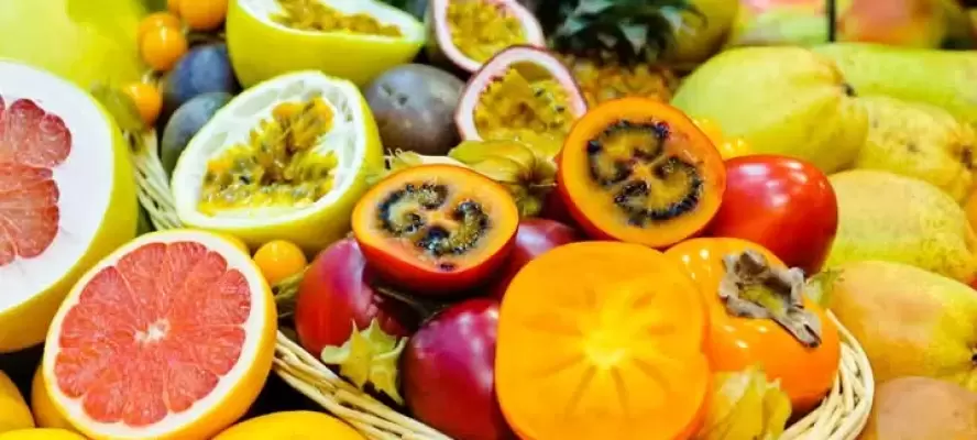 فاكهة الصيف السحرية : المانغو تضبط السكر وتُذيب الدهون !