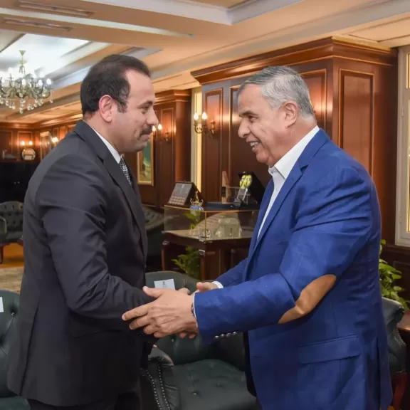 محافظ الإسكندرية 