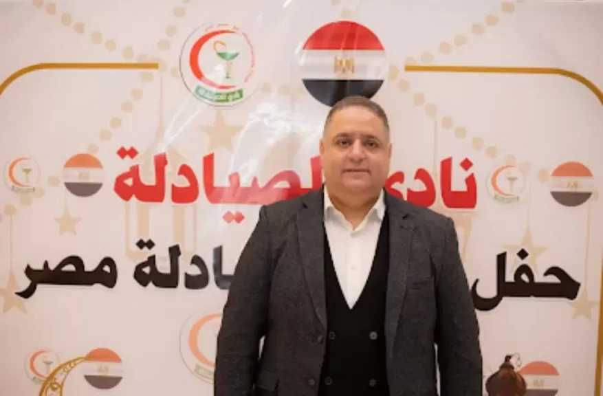 رئيس نادي الصيادلة: أزمة ”التسعيرتين”.. جرح مفتوح في جسد الصيدليات
