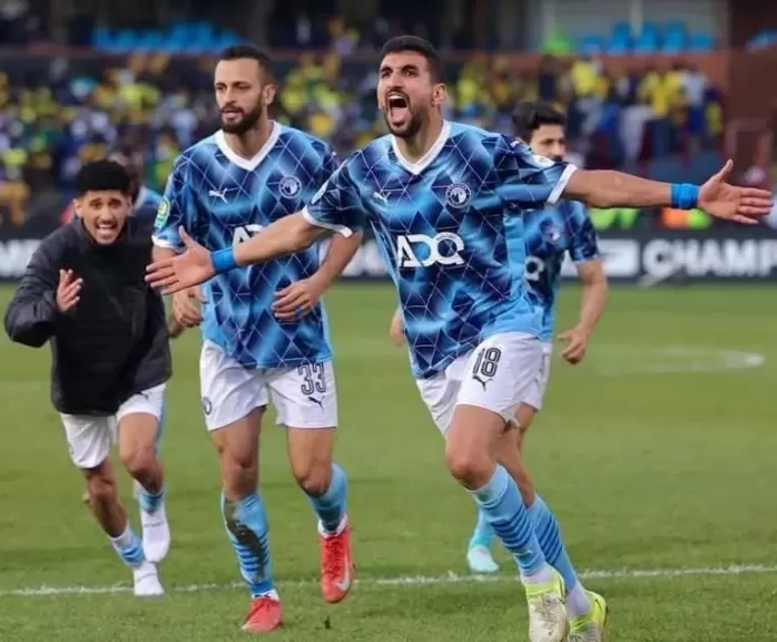 بيراميدز