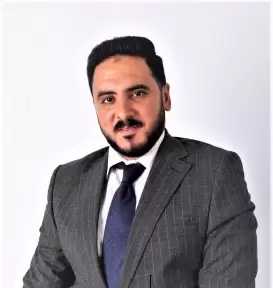 الدكتور مصطفى المحمدي يكتب.. مخاطر التناول العشوائي لأعشاب ”صيدليات الرصيف” وتأثيرها على الصحة العامة والقلب والأوعية الدموية