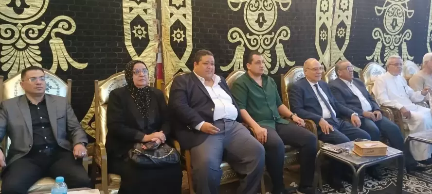 قيادات حزب مستقبل وطن يقدمون واجب العزاء في شهيد الشهامة خالد عبد العال