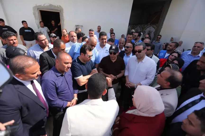 بحضورنواب الشيوخ التمامي وابوحجازي.. محافظ دمياط ووزير الشباب والرياضة يتفقدان الطرح الاستثماري ومشروع الموهبة والبطل الأوليمبي بمركز شباب فارسكور