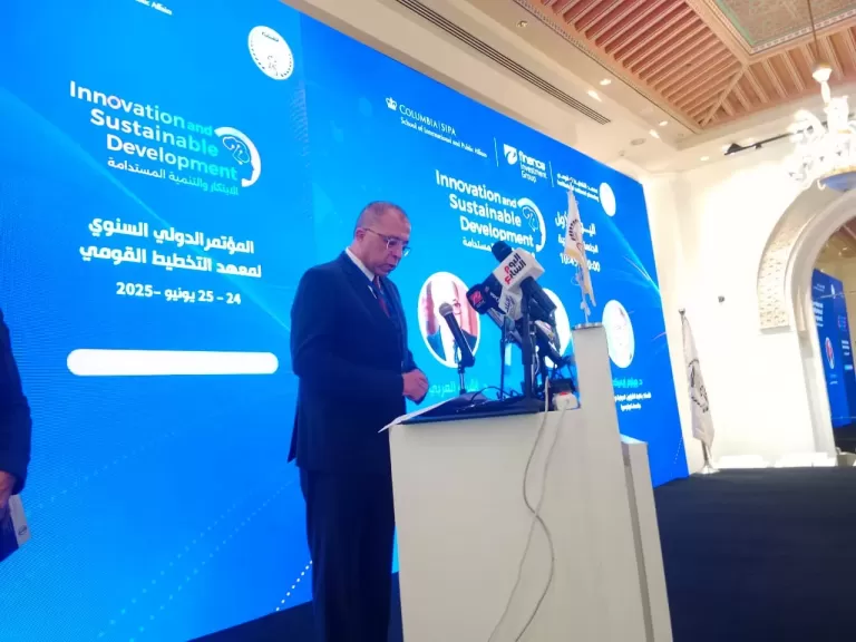 د. أشرف العربي
