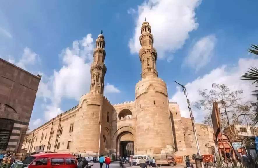 ”باب زويلة”  بوابة القاهرة الفاطمية وقلبها النابض