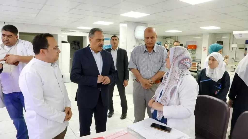 محافظ الشرقية يحيل المقصرين في مستشفي بلبيس للتحقيق