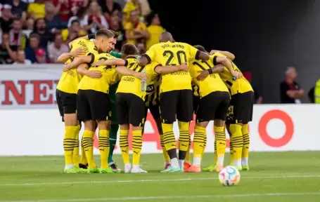 مواجهة قوية تجمع بروسيا دورتموند ومونتيري في كأس العالم للأندية 2025